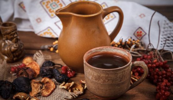 Узвари та компоти