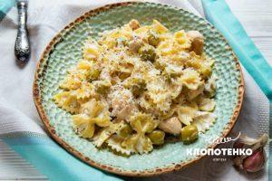 Паста з кроликом і оливками