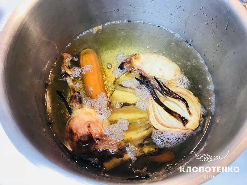 Залейте водой