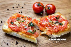 Spanish tomato bread