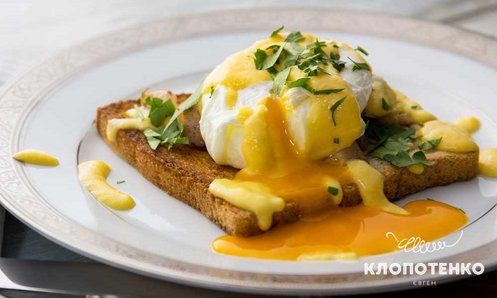 Eggs Benedict