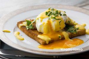 Eggs Benedict