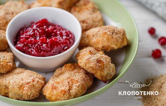 Курячі нагетси із журавлинним соусом
