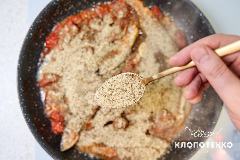 салака с панировочными сухарями