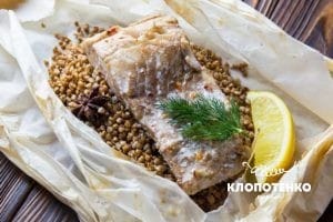 Філе судака з пікантною гречкою