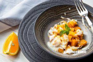 Salad with pumpkin and persimmon