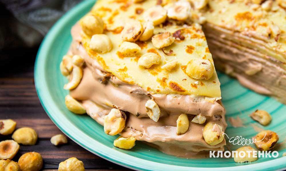 Торт із млинців з Nutella