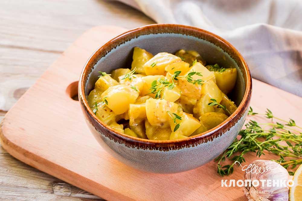 Картофельный салат с соусом айоли