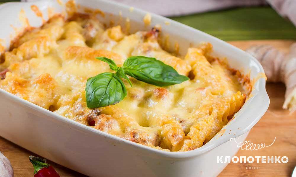 запеканка с соусом болоньезе