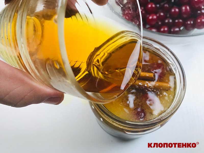 Вишня в коньяку