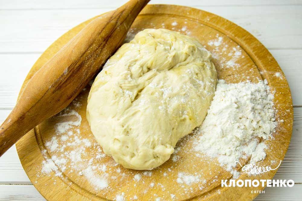 Як приготувати тісто для піци