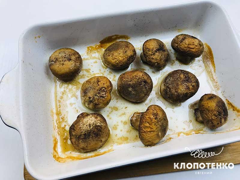 Запеките шампиньоны