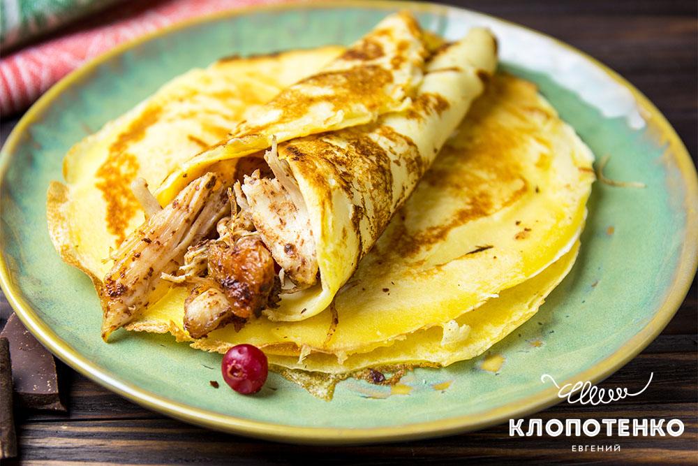 Млинці з куркою та шоколадом