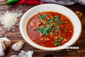 Харчо с грецкими орехами