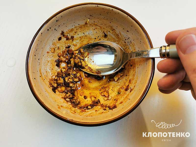 Добавьте растительное масло