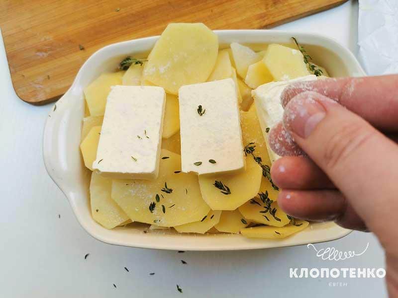 Посолите и поперчите по вкусу
