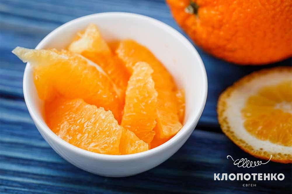 Як почистити цитрусові