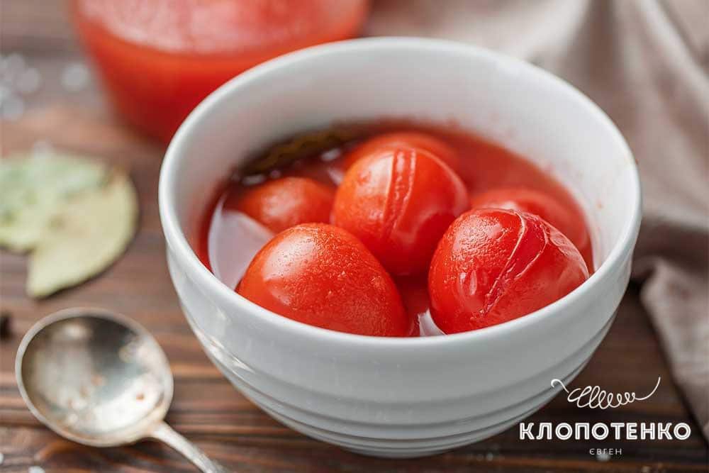 Томати у власному соку