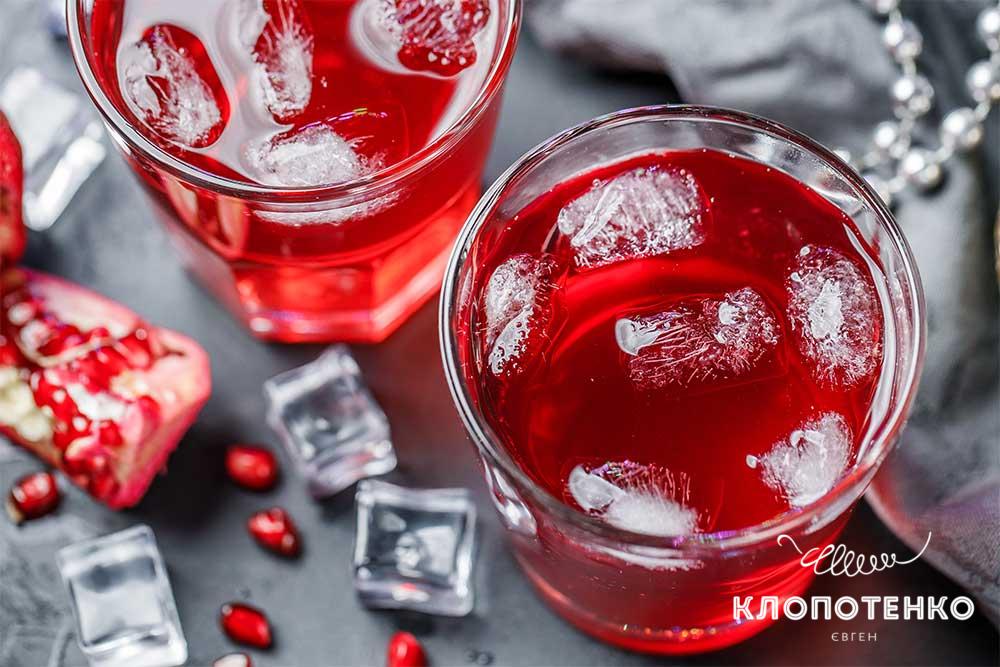 Коктейль з гранатового соку