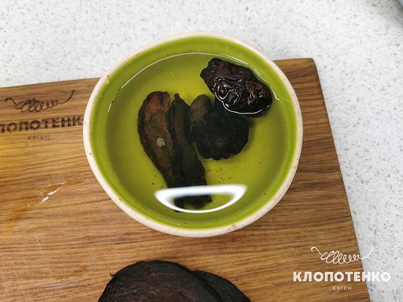 Залейте груши кипятком