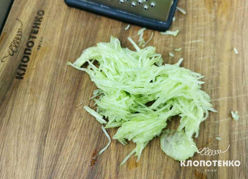 Bloody Mary a simple cocktail recipe from Evgeny Klopotenko