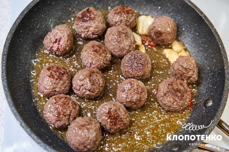 Pasta-With-Meatballs 5