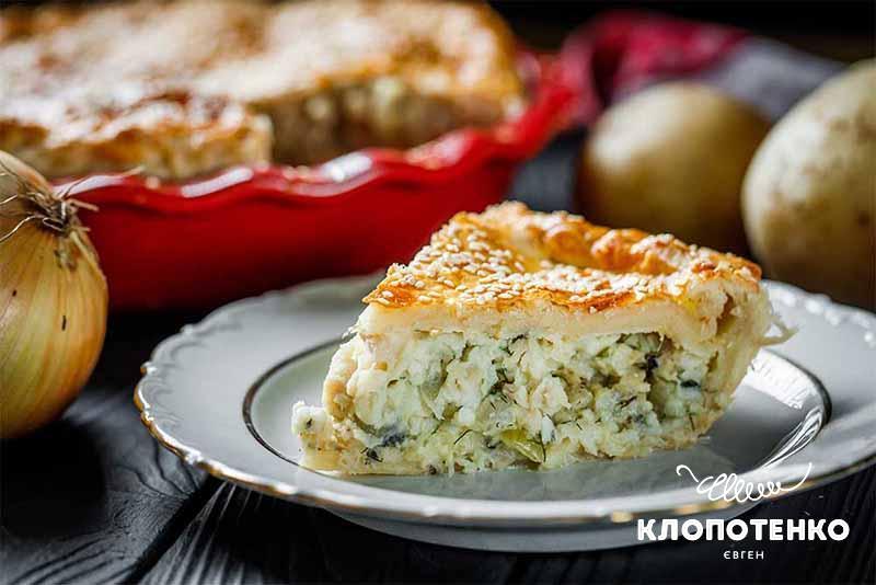 Пиріг з хеком та картоплею