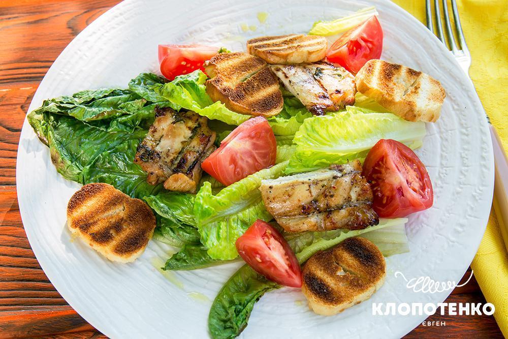 Salat_with_Grill_Chicken