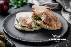 Chicken pita