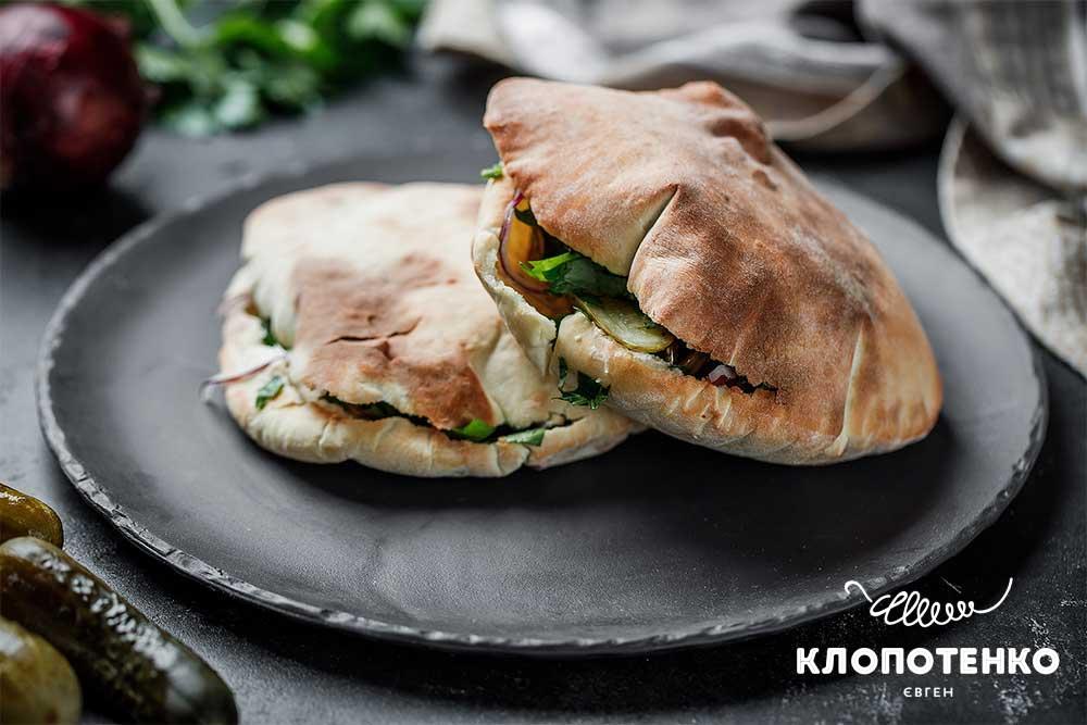 Chicken pita