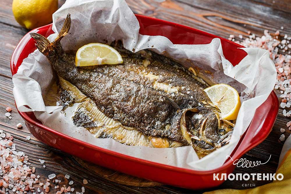 Камбала з соком лимона