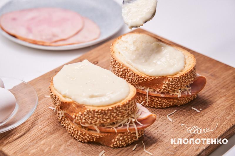 Croque Madame sandwich