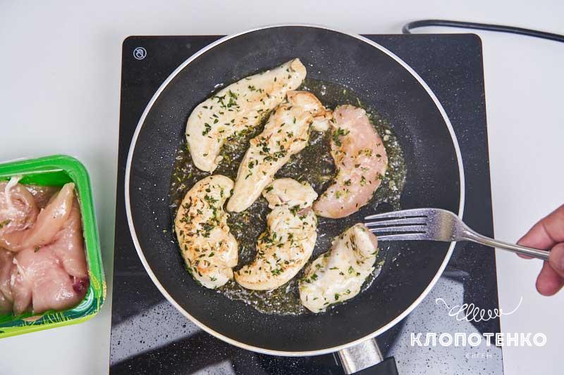 Я советую жарить мясо в один слой