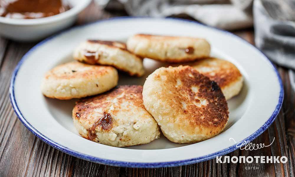 Сирники зі згущеним молоком