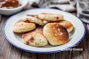 Сирники зі згущеним молоком