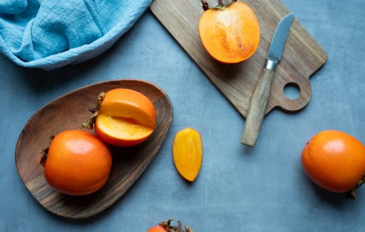 Чим корисна хурма, як вибрати і що приготувати