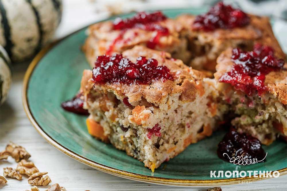 Пирог с тыквой и яблоками