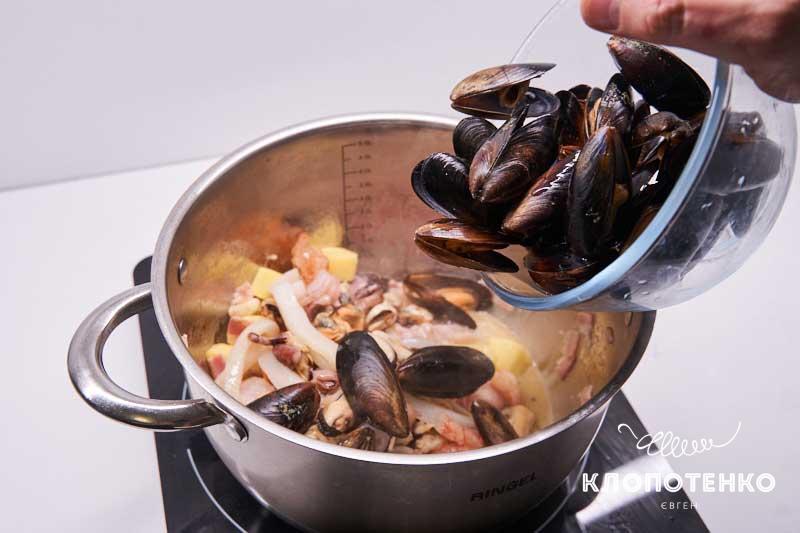 Добавьте мидии