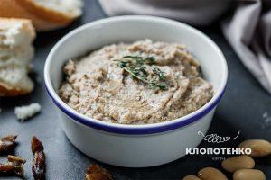 Паштет из фасоли и грибов