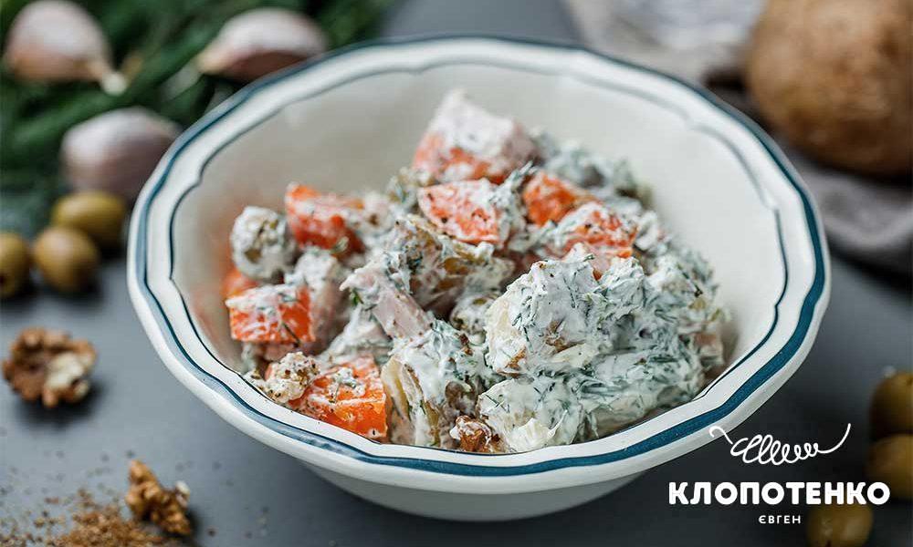 Potato salad with ham