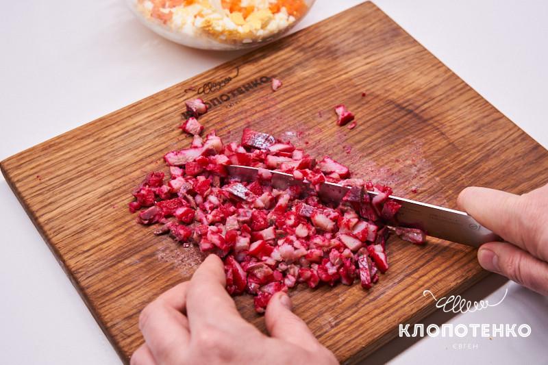 Вместо селедки под шубой. Закуска с селедкой, каперсами и майонезом