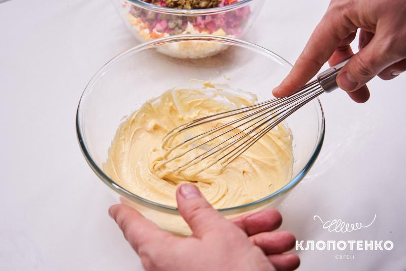 Вместо селедки под шубой. Закуска с селедкой, каперсами и майонезом
