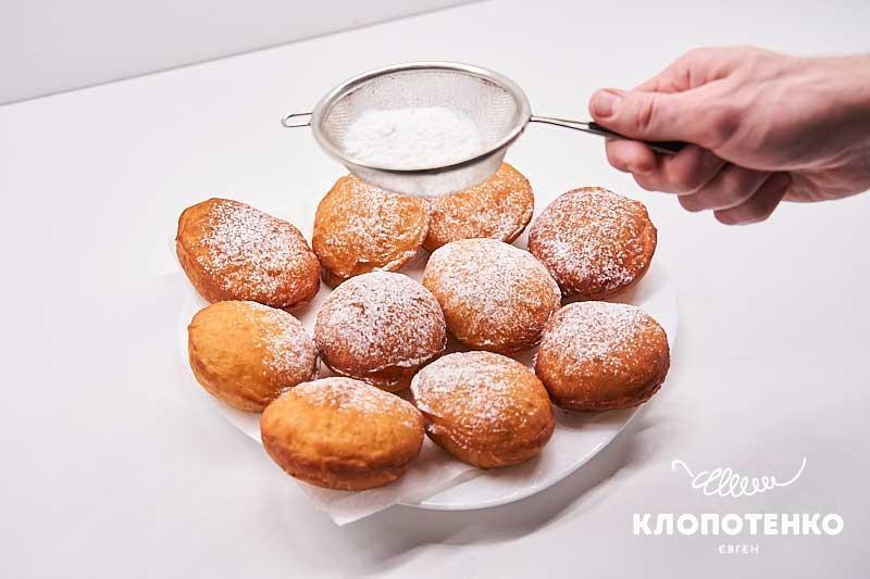 пампухи с розовым вареньем