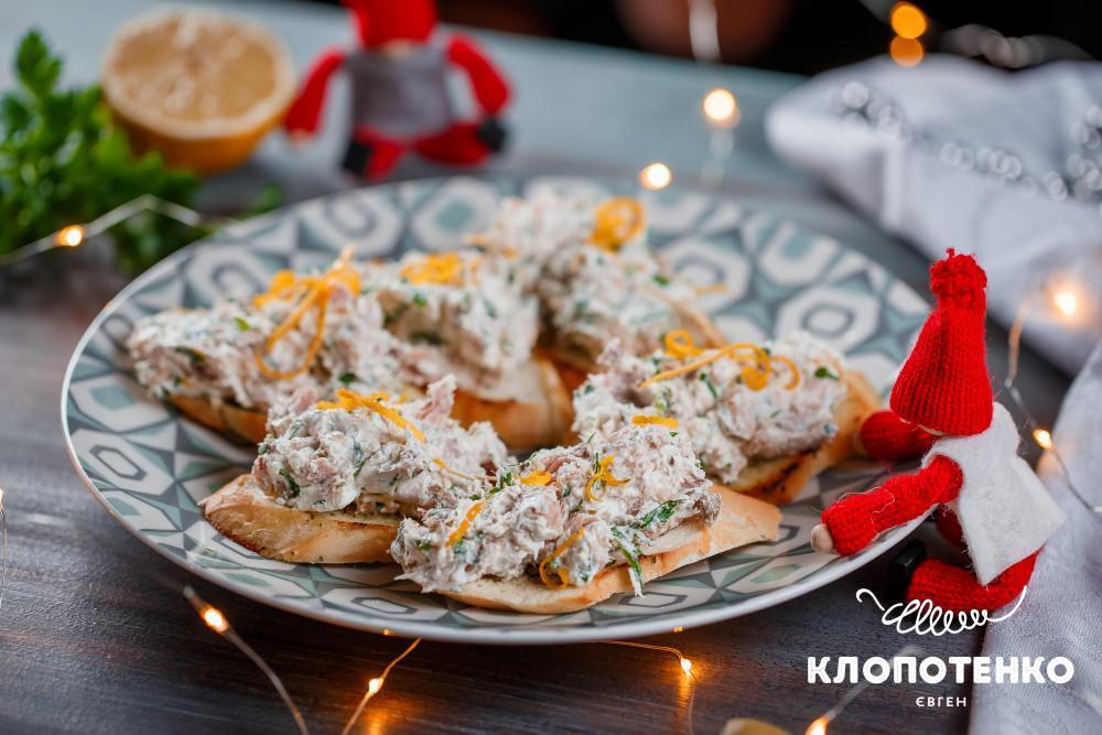 паштет з тунцем