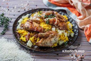 Рис з куркою і ананасом