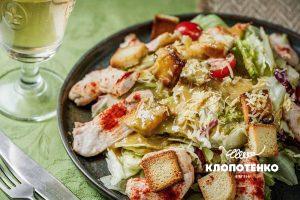 Салат Цезар з куркою