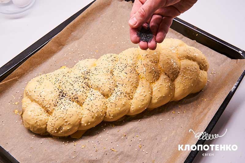 Посыпьте кунжутом и маком