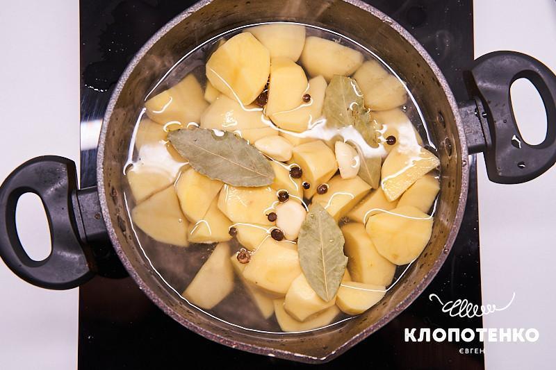 голубцы с картофельным пюре