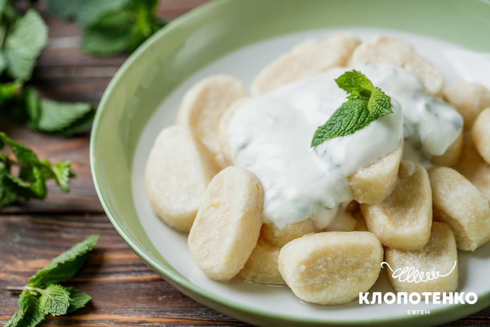 Готовим интересные сезонные блюда от Евгения Клопотенко - 5 невероятно вкусных рецептов, которые подарят вам незабываемые кулинарные впечатления! Готовим интересные сезонные блюда от Евгения Клопотенко: 5 вкусных рецептов