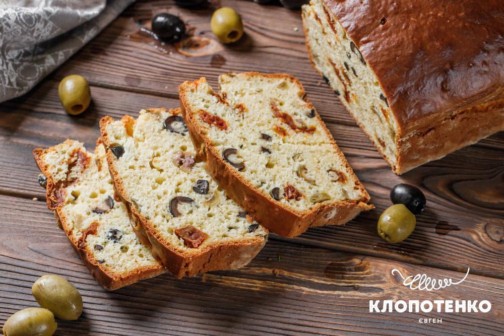 кекс з оливками